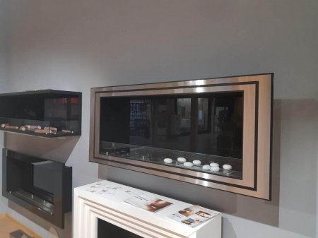 Настенный биокамин / очаг Saturn 900 (SappFire) Настенный биокамин / очаг Saturn 900 (SappFire) по цене 37 200 руб.