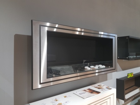 Настенный биокамин / очаг Saturn 900 (SappFire) Настенный биокамин / очаг Saturn 900 (SappFire) по цене 37 200 руб.